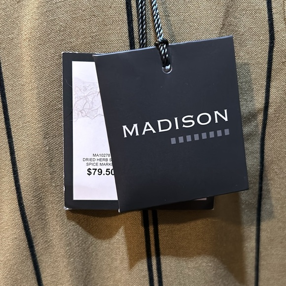 Madison indie artsy light flowing sleeveless blouse handkerchief hem short long - Picture 4 of 6